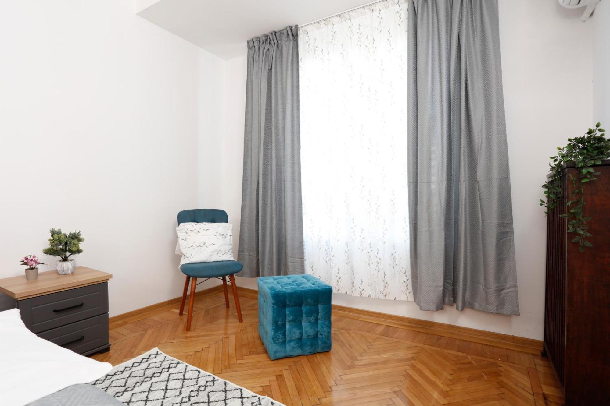 Traditional Romanian Apartments Bucharest Exterior photo
